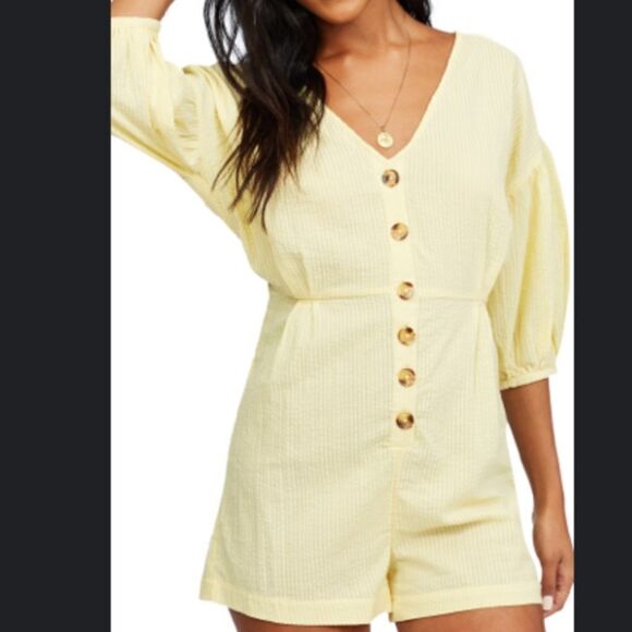 Billabong  yellow romper - Picture 1 of 2